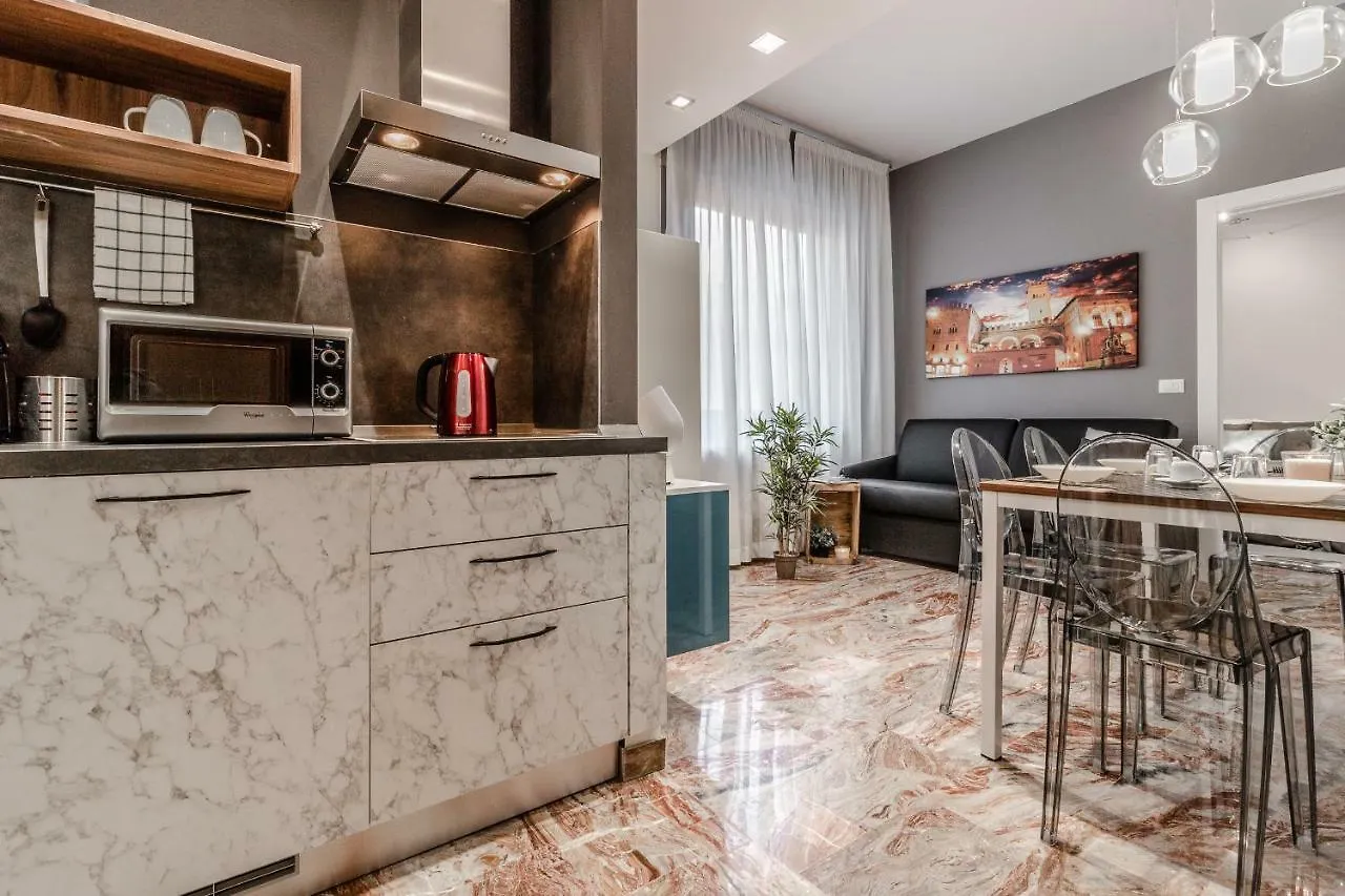 Ugo Bassi Apartments Bologna